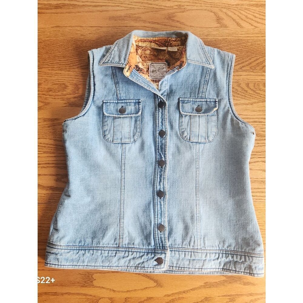 V11 Ruff Hewn Light Wash Denim Button-Front Vest w Orange world map lining